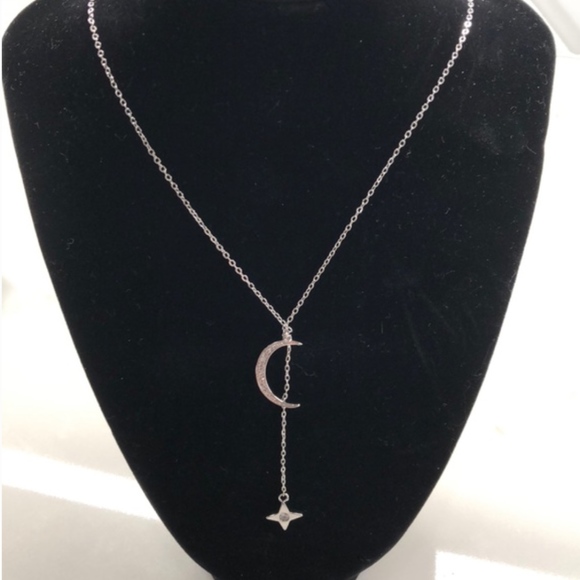 Lili Claspe Jewelry - *NWT* Lili Clasp "Rope The Moon" Lariat Necklace